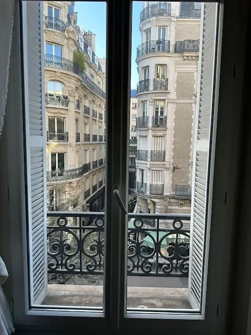 Chic Chatelet Les Halles